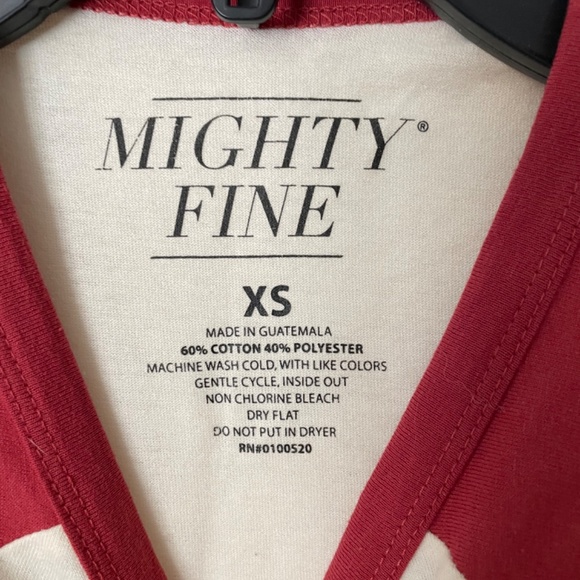 Too - Picture 2 of 2